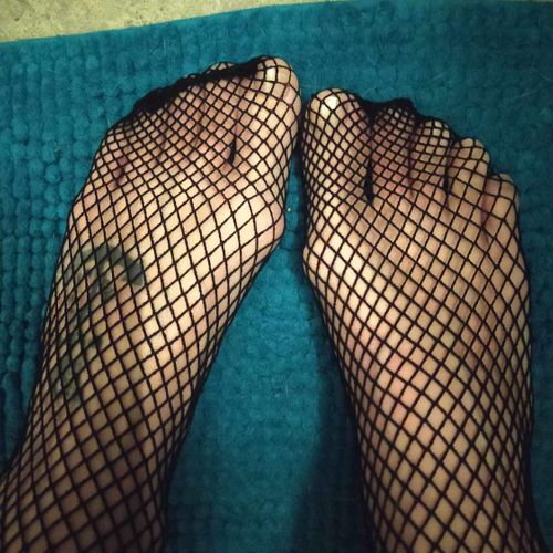 Feet-love3 MYM