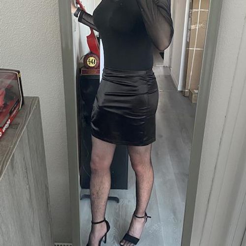 Sissyjulia MYM