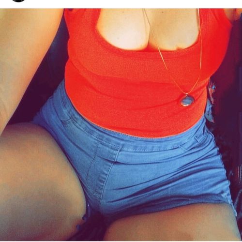Elocurvybitch MYM