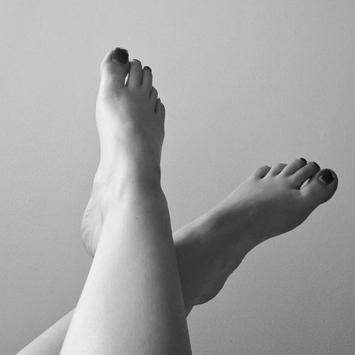 __mes_pieds_ MYM