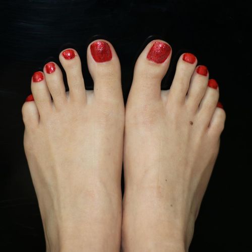 My-sexy-french-feet MYM