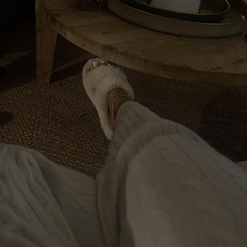 Myfeetforuu MYM