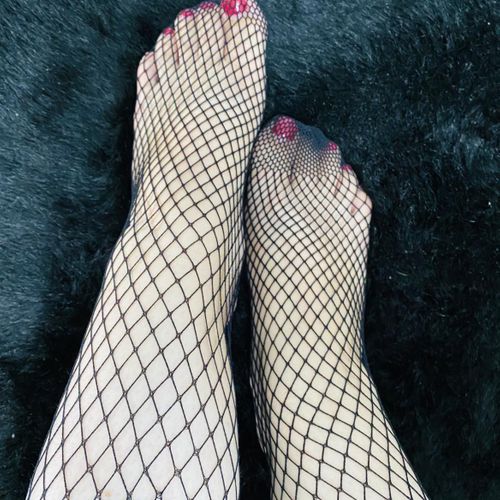 Petits_pieds_sexy_ MYM