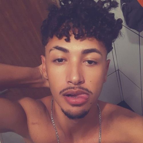 Jeanvbr MYM