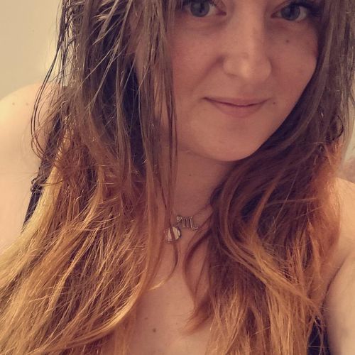 Hotmom18 MYM