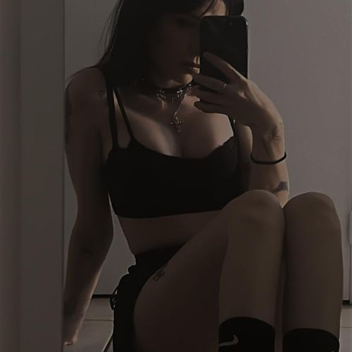 Itslitana_ MYM