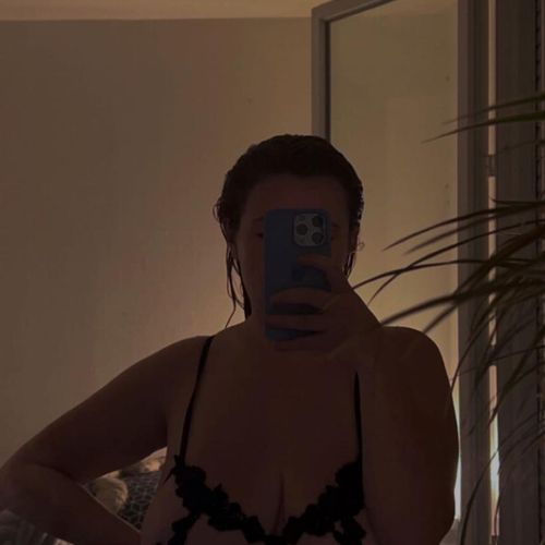 Nashalie MYM