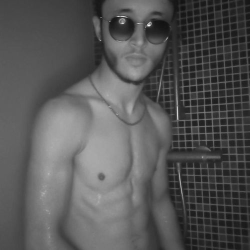Alpha_red MYM