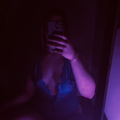 Darkgirl70 MYM