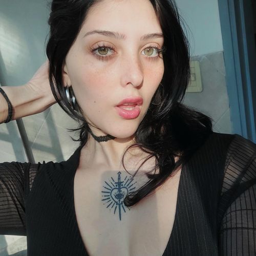 Angelubrique MYM