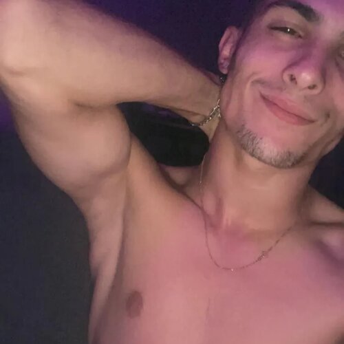 Kewin_79 MYM