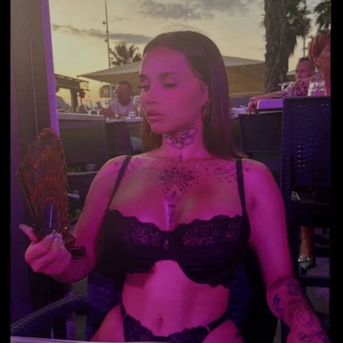Kelly_lachy MYM