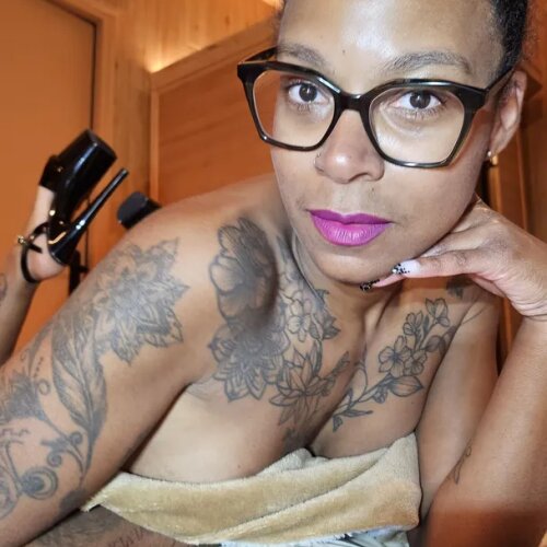 Priscadelice971 MYM