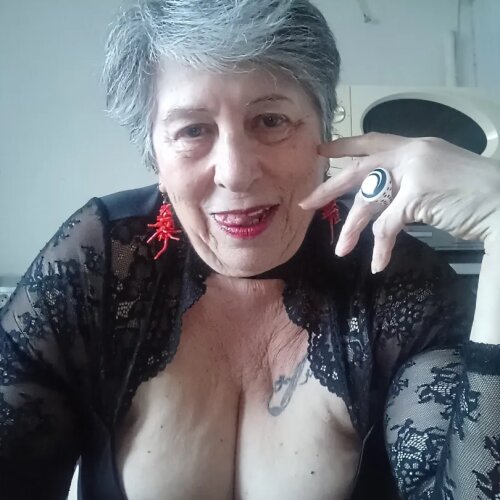 Leocadie MYM