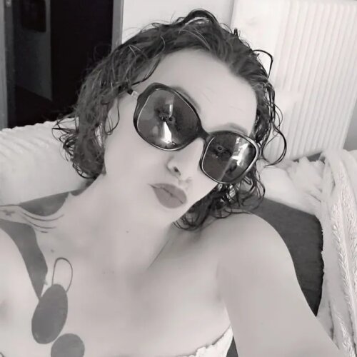 Themarie MYM