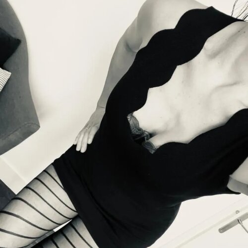 Clara-maitresse-coquine MYM