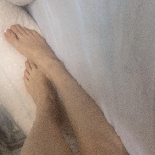 Sensual-footlove MYM