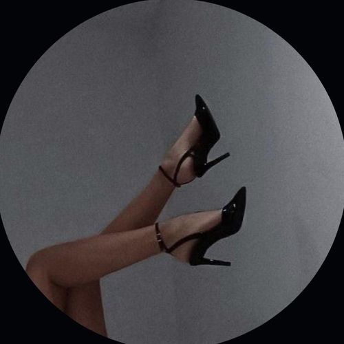 Annavfeet MYM