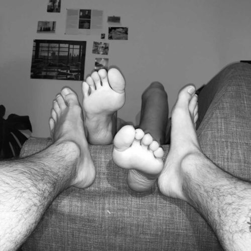Couple_feet_lovers MYM