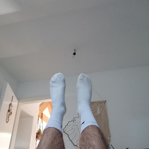 Malegayfeet MYM