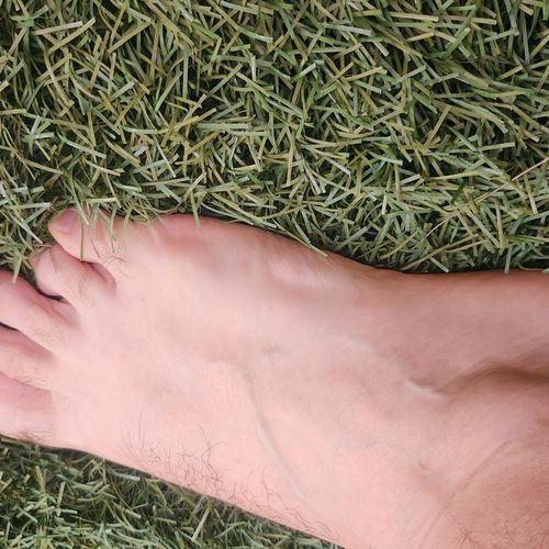 Feetfootpieds24 MYM