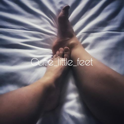 Cutie_little_feet MYM
