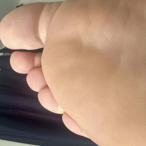 Littlebbyfeet MYM