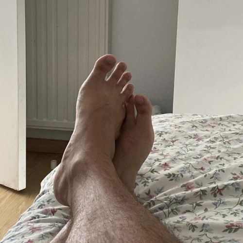 Florian-feet MYM