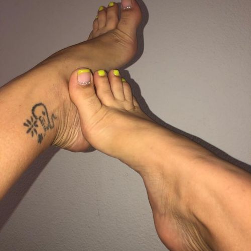 Lovee_my_feet MYM