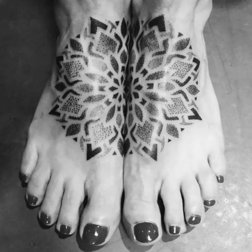 Pretty_feet_tattoo MYM