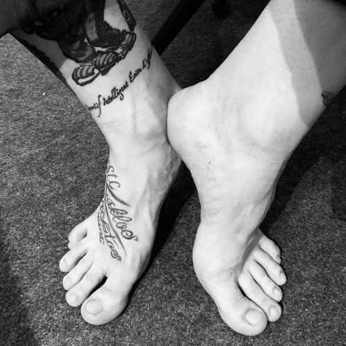 Feet-tattoo MYM