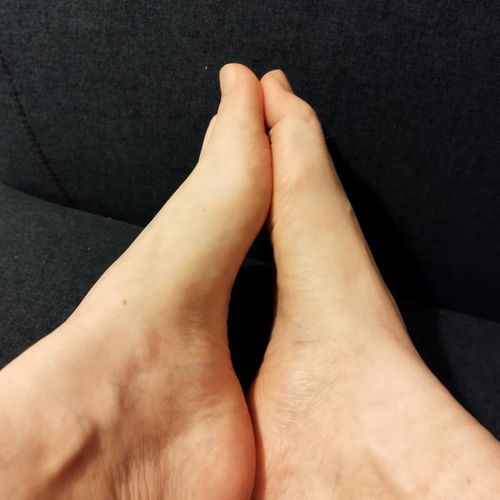 Feetgirljulia MYM