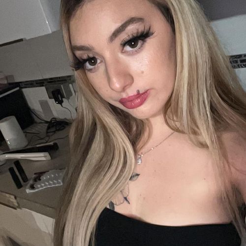 Csn_noemiee MYM