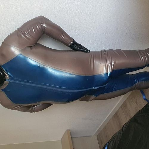 Latexandmore MYM