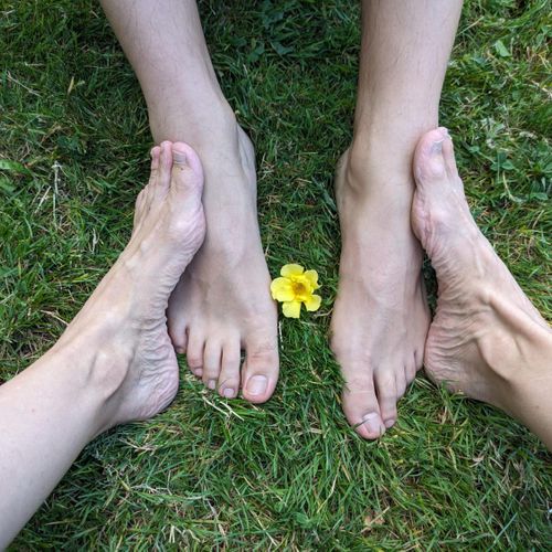 Miss_and_mister_feet MYM