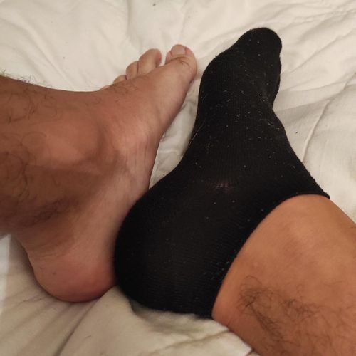 Maleitalianfeet MYM