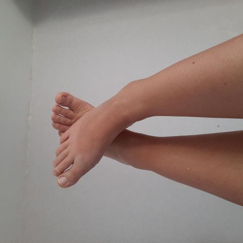 Cuddlyfeet1 MYM