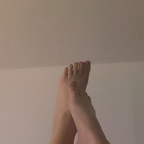 Mademoiselle__feet MYM