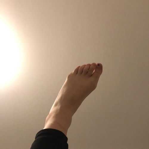 Feet-forever MYM