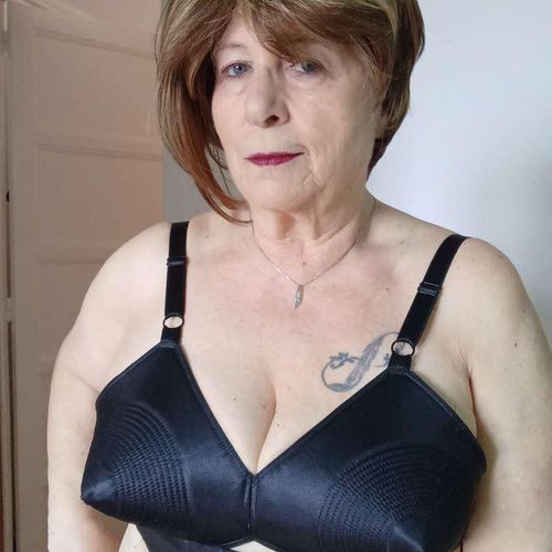 Martinemature66ans MYM