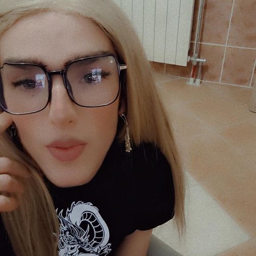 Juliatrv MYM