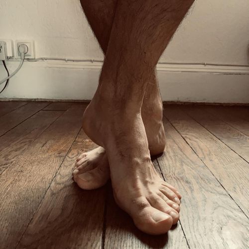 Feet-man-french MYM