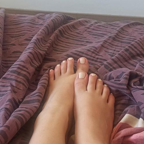 Lu_little_feet MYM