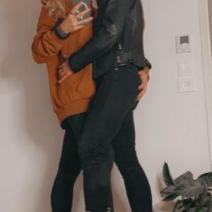 1coloc_2filles MYM