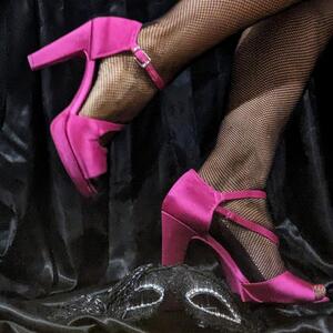 50shades_of_feet MYM