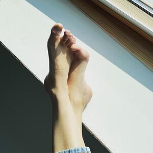 Abysfeet6 MYM