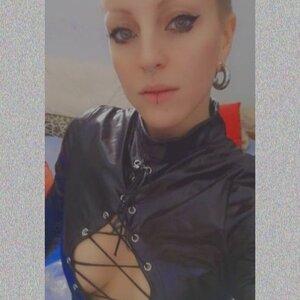 Acd_queen MYM