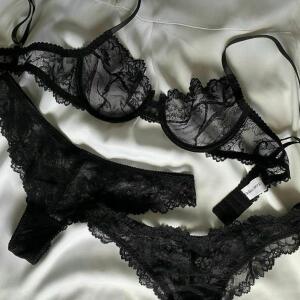 Adriana_881 MYM