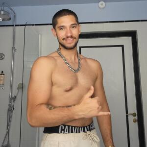 Adrien_t MYM