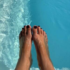 Agathe_pieeds MYM